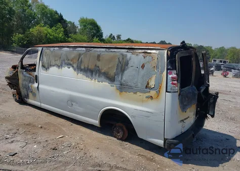 2005 GMC Savana Standard из США, поврежденный, VIN 1GTGG29V551125369